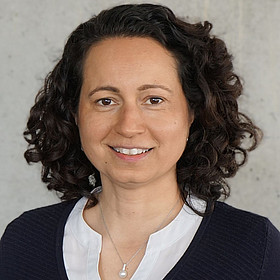 Prof. Dr. Cynthia Sharma